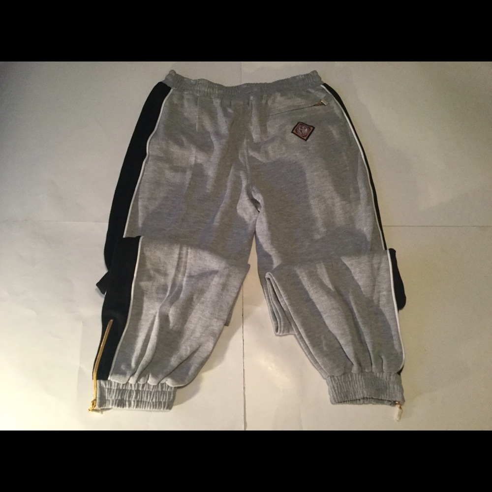 NY’s Black Yankees Baseball Sweatsuit - Picture 4 of 5